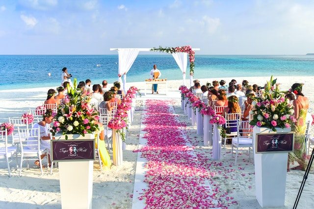 Surviving Single at a Destination Wedding